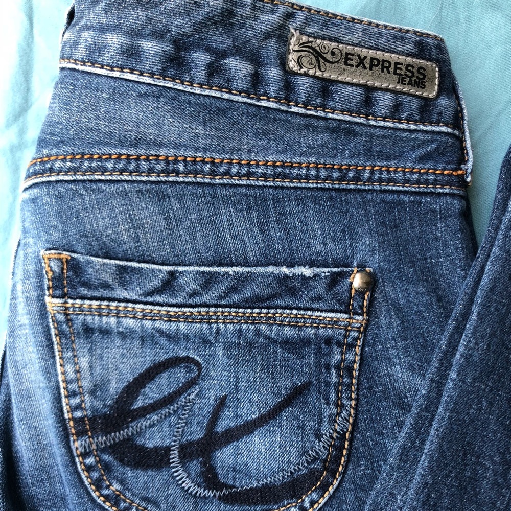 Express Jeans - Picture 2 of 4